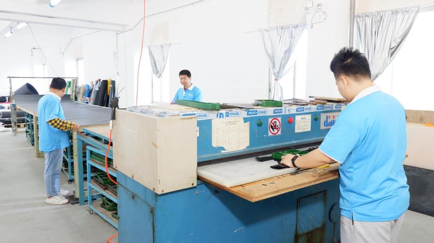 輕裝上陣，凈水隨行——工廠定制戶外便攜折疊過(guò)濾水袋評(píng)測(cè)